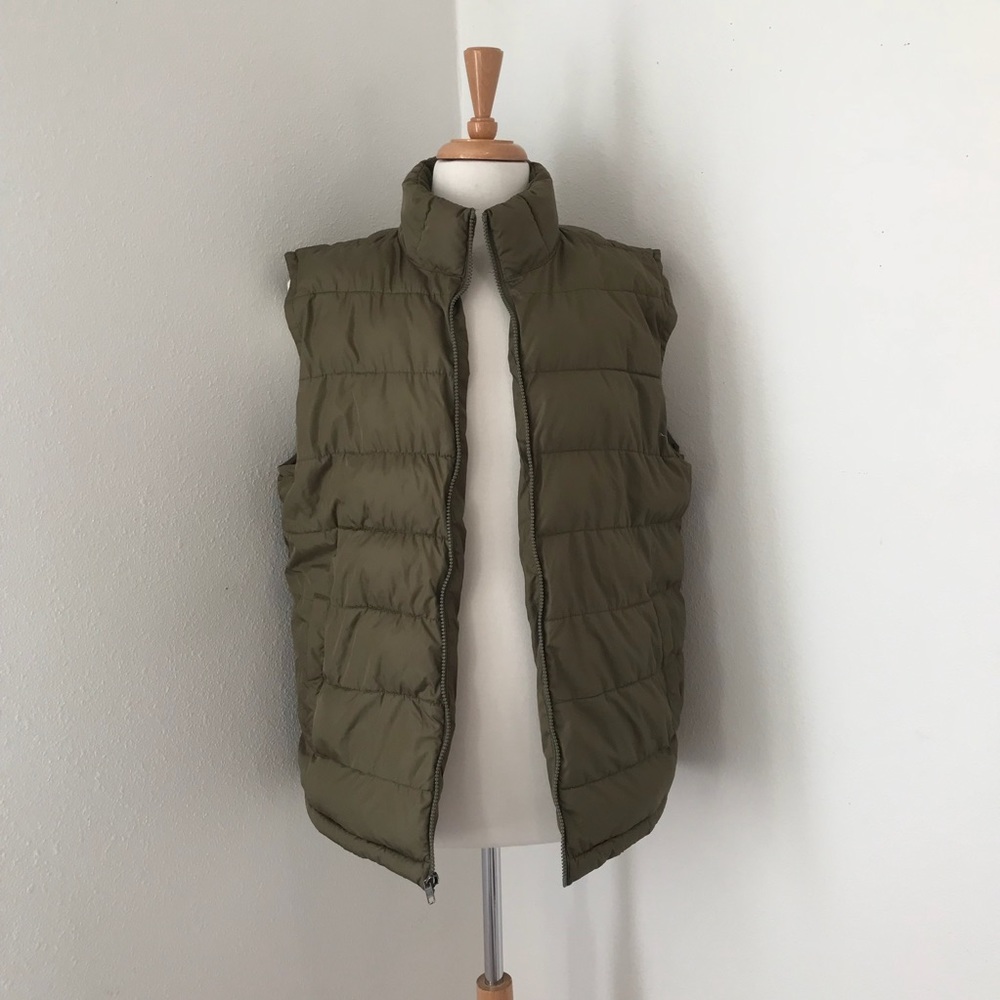 Men’s GAP Puffer Vest
